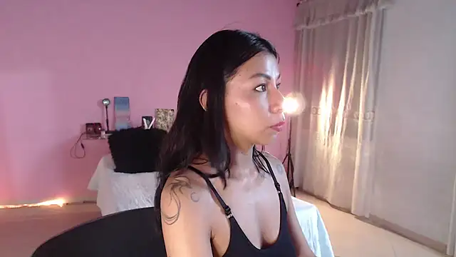 Snapshot of selene_gils chatting on June 2026 07:13:02 PM selene gils online show from June 2026 07:13:02 PM