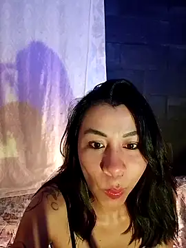 selene gils online show from October 2025 05:31:02 AM