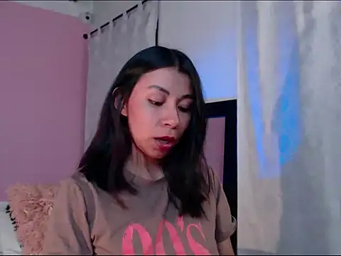 selene gils online show from October 2025 03:39:02 AM