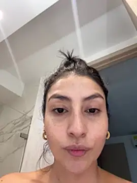 Snapshot of Gia_Ferh chatting on February 2026 01:56:02 AM Gia Ferh online show from February 2026 01:56:02 AM