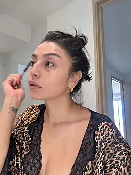 Gia Ferh online show from March 2026 02:13:01 PM