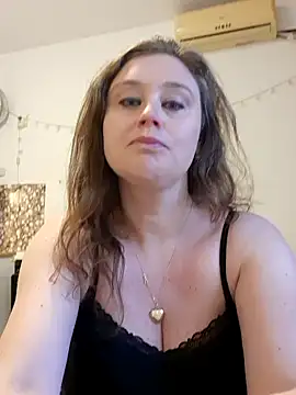 Saraporca30 online show from December 2025 02:06:02 PM