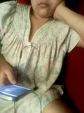 Snapshot of Sexy_Queen6 chatting on March 2025 07:08:02 PM Sexy Queen6 online show from March 2025 07:08:02 PM