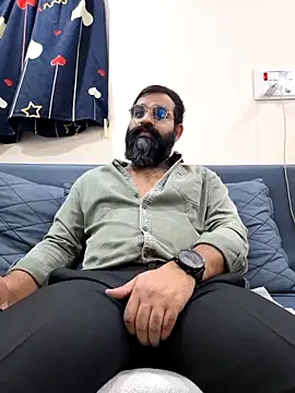 Fun Guuy online show from February 2026 06:08:01 PM