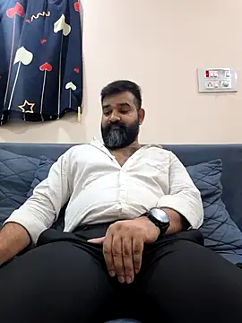 Snapshot of Fun_Guuy chatting on June 2026 02:44:02 AM Fun Guuy online show from June 2026 02:44:02 AM
