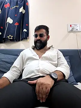 Fun Guuy online show from April 2026 03:52:02 AM