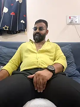 Fun Guuy online show from March 2026 03:43:01 AM