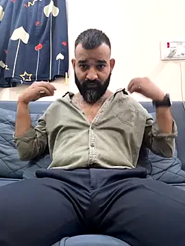 Fun Guuy online show from December 2025 04:33:02 AM