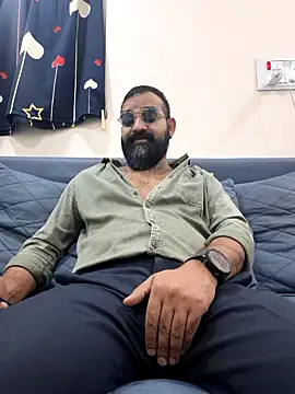 Fun Guuy online show from January 2026 04:13:02 PM