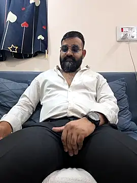 Fun Guuy online show from March 2026 03:33:01 AM