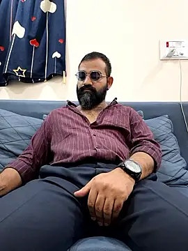 Fun Guuy online show from January 2026 04:58:01 PM