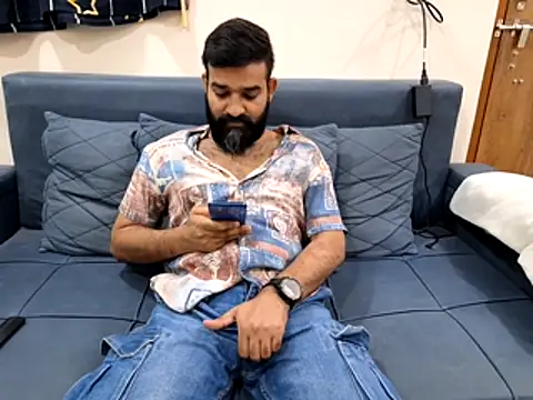 Fun Guuy online show from November 2025 10:20:02 AM