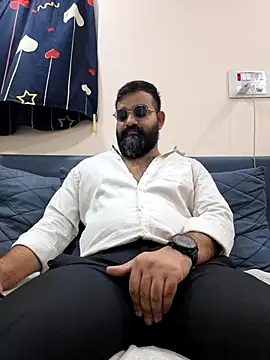 Fun Guuy online show from March 2026 04:00:01 AM