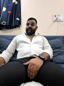 Fun Guuy online show from March 2026 01:57:01 AM