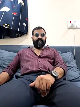 Fun Guuy online show from January 2026 06:33:01 PM