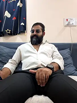 Fun Guuy online show from February 2026 03:41:01 AM