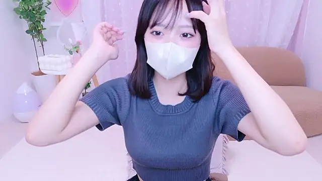 HANApipi online show from September 2025 05:45:02 AM