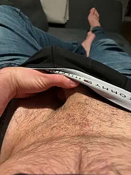 mrniceguy198 online show from February 2026 09:25:01 PM