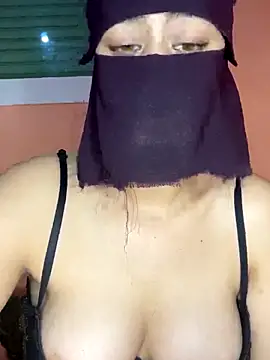 Lalou online show from November 2025 10:19:02 AM