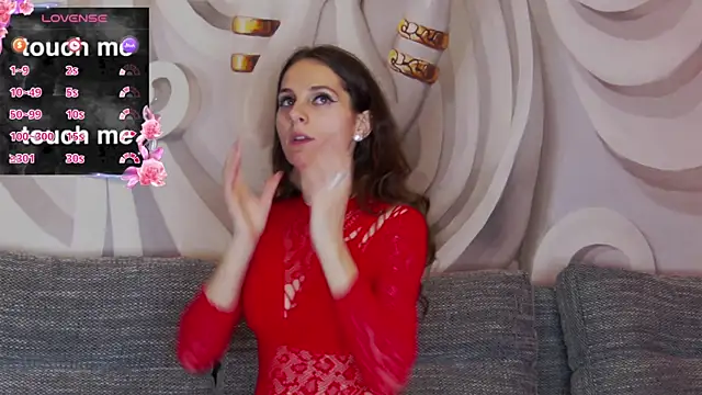 hailey peach online show from January 2026 07:41:02 PM