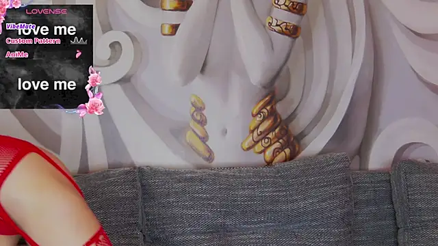 hailey peach online show from November 2025 06:01:01 PM