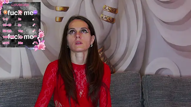 hailey peach online show from October 2025 04:53:02 PM