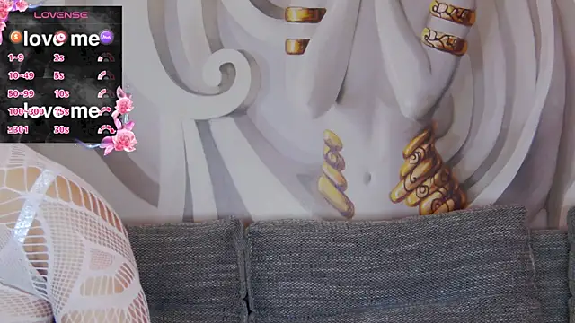 hailey peach online show from September 2025 05:02:01 PM