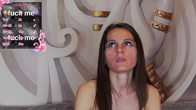 hailey peach online show from April 2026 05:10:02 AM