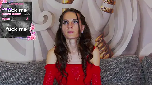 hailey peach online show from November 2025 06:11:02 PM