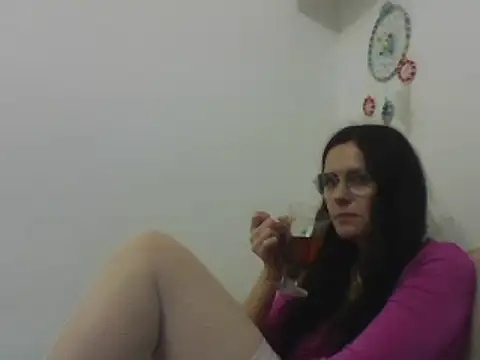Snapshot of ButterflyJill chatting on December 2024 08:03:02 PM ButterflyJill online show from December 2024 08:03:02 PM