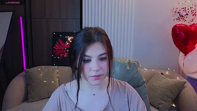 Jenna Adams  online show from February 2025 11:52:01 PM