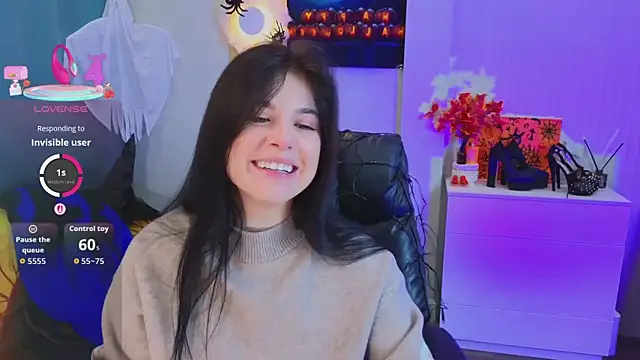 Jenna Adams  online show from October 2025 12:55:02 AM