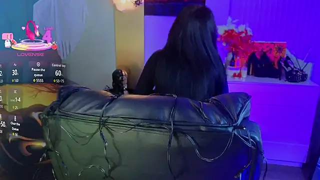 Jenna Adams  online show from November 2025 01:45:01 AM