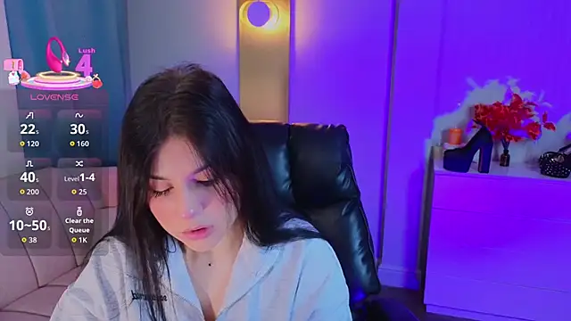 Jenna Adams  online show from November 2025 12:55:01 AM