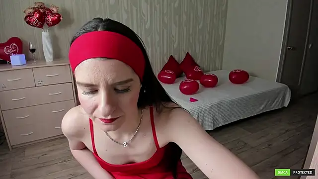 helentasty online show from February 2026 08:25:01 AM