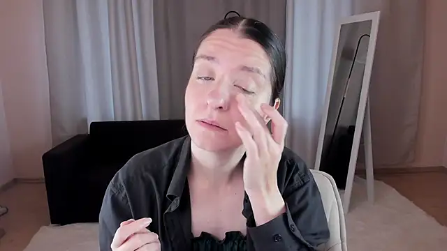 helentasty online show from September 2025 02:18:02 AM