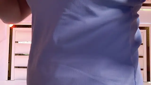 sophie 1 online show from September 2025 03:02:02 AM