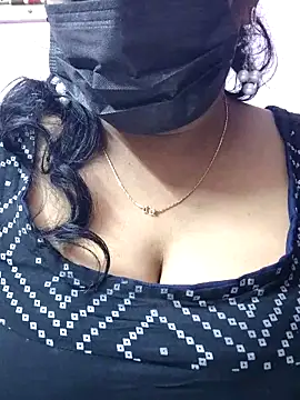 mallu-sumi online show from December 2025 06:06:01 PM