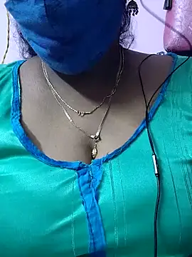 mallu-sumi online show from November 2025 10:26:01 PM