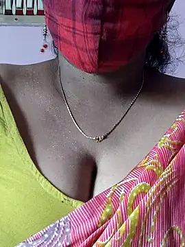 mallu-sumi online show from November 2025 05:22:01 AM