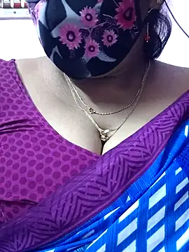 mallu-sumi online show from November 2025 06:00:02 PM