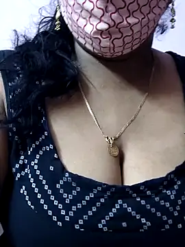 mallu-sumi online show from May 2026 06:59:01 PM
