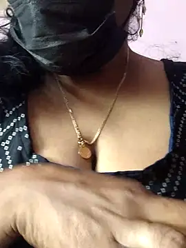 mallu-sumi online show from April 2026 04:25:01 AM