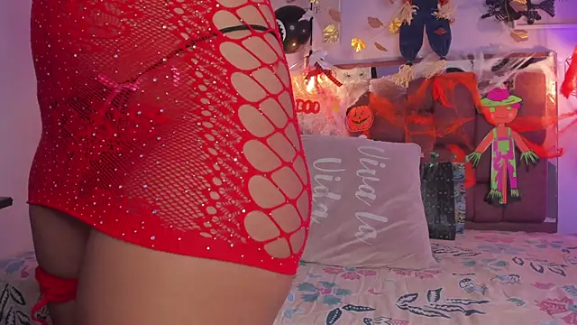 kristakinnky online show from October 2025 01:30:01 PM