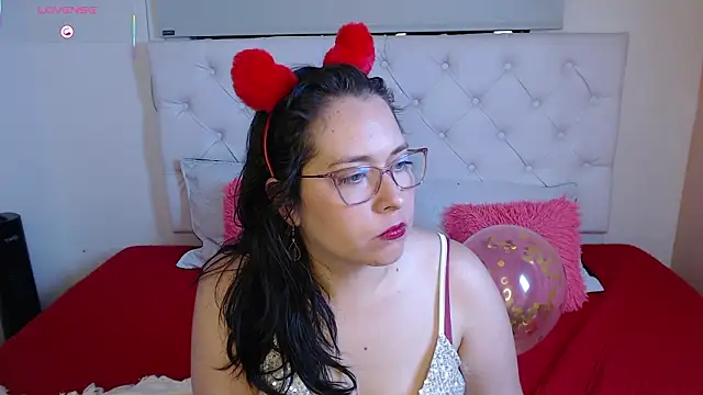 May Carlier online show from February 2026 03:39:01 AM