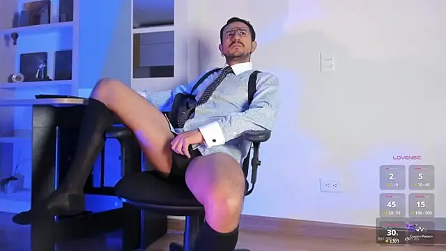 pablo-rincon95 online show from December 2025 11:36:01 AM