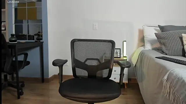 pablo-rincon95 online show from April 2026 12:50:02 PM