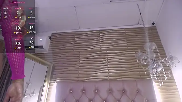 JadeSoleile online show from November 2025 11:58:01 AM