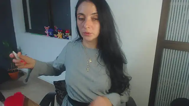 Snapshot of amellie_ros chatting on September 2025 11:40:01 PM amellie ros online show from September 2025 11:40:01 PM