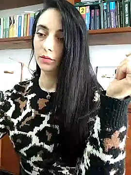 Snapshot of amellie_ros chatting on December 2024 07:35:01 PM amellie ros online show from December 2024 07:35:01 PM